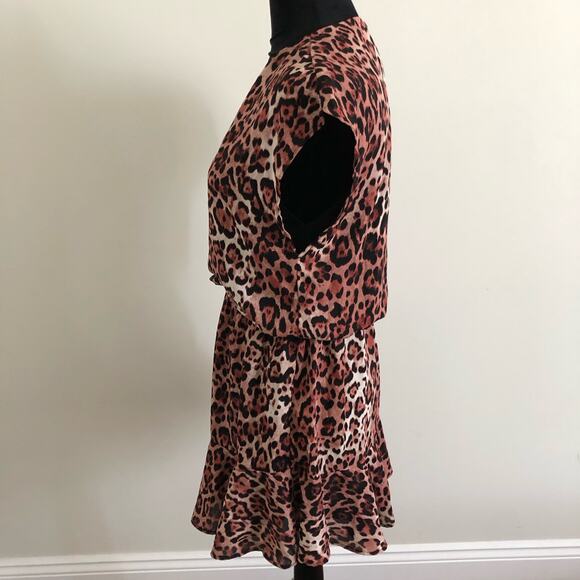 Three Eighty Two Women's Leopard Print Dress Size S, Short Sleeve Mini Dress NWT - Picture 4 of 7
